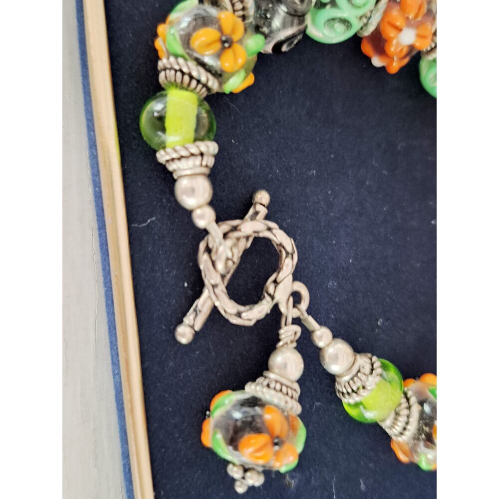 Vintage Artisan Green and Orange Lampwork glass Bead Toggle Clasp Bracelet - Picture 3 of 4
